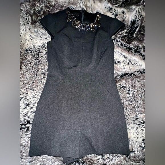 Ted Baker Evelin Embellished Neck Romper, Size 0-2 - Picture 6 of 11